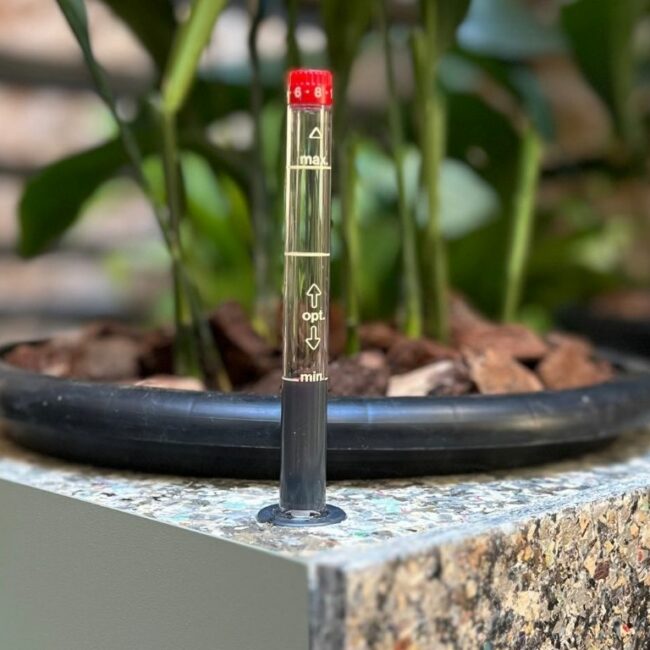 Sistemas de autorriego para jardineras en oficinas, hoteles y residencias